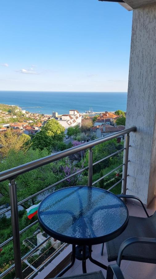 Guest Rooms Sea View 발치크 외부 사진