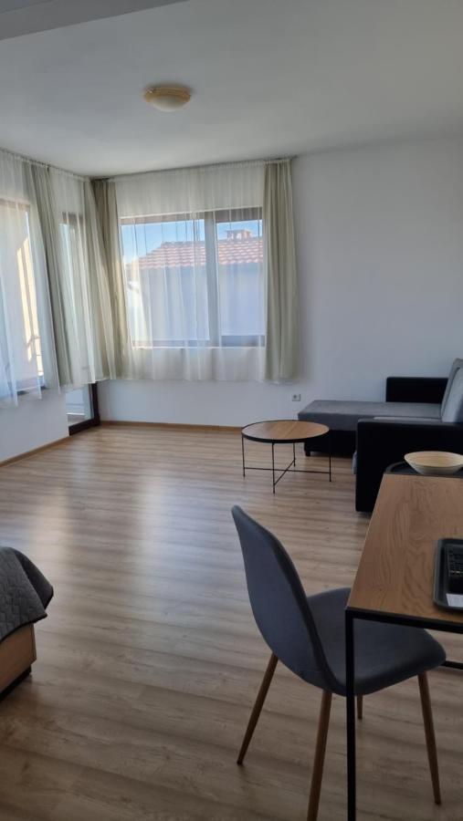 Guest Rooms Sea View 발치크 외부 사진